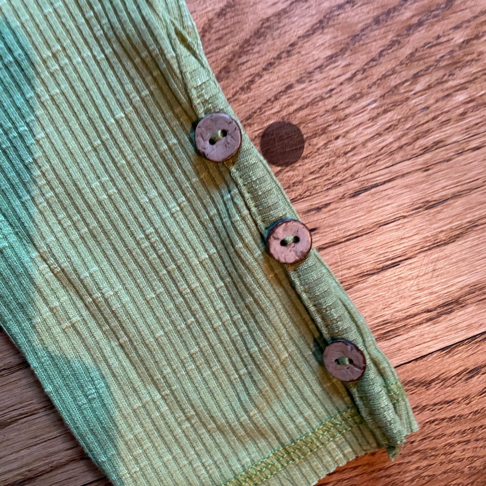 Kissfix Ribbed Button-Detail Henley - Picture 6 of 6